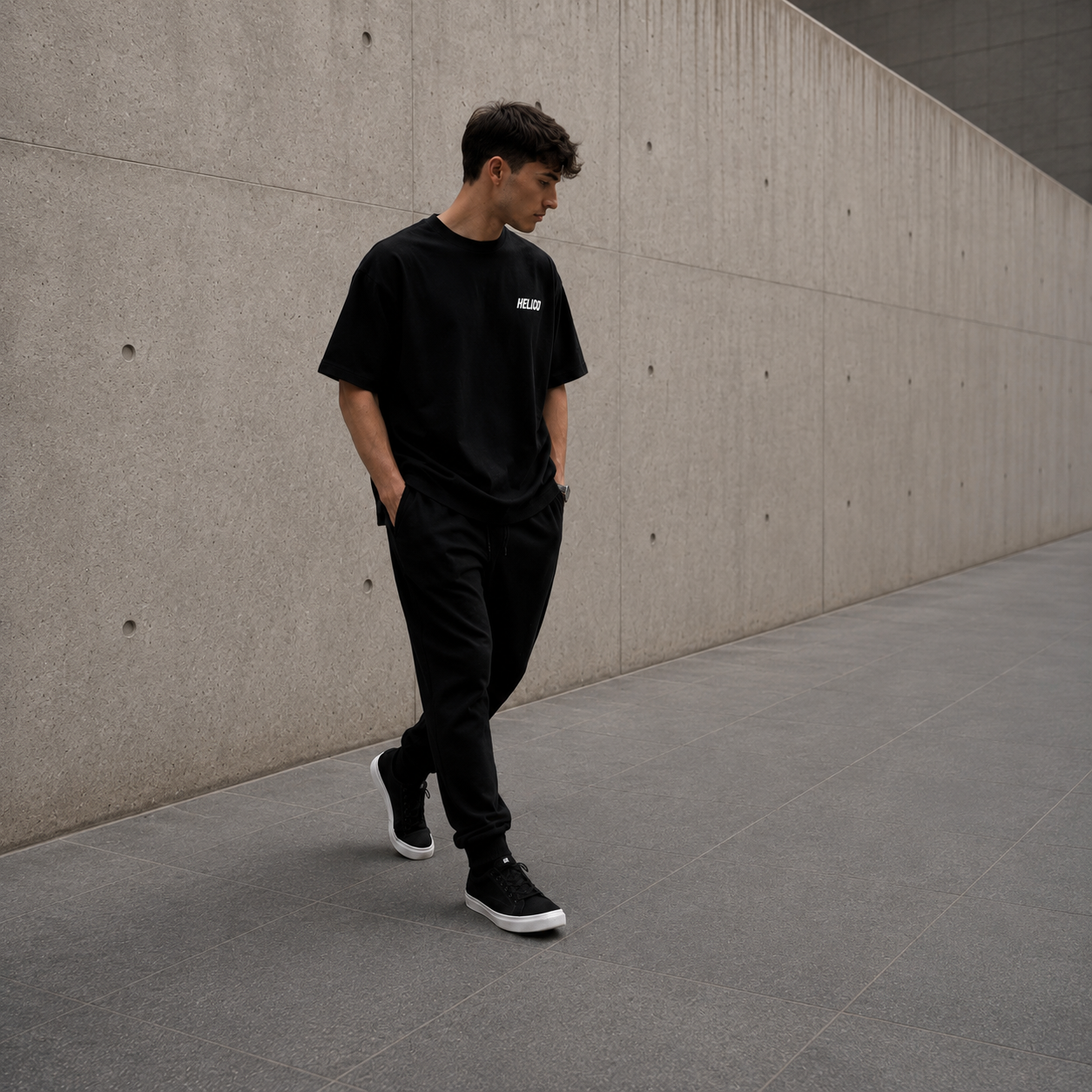 BLACK DEFINITION T-SHIRT